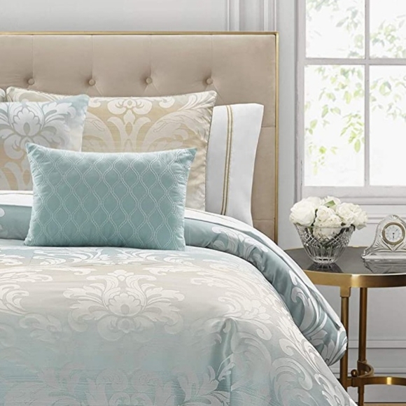 Other - NEW Marquis by Waterford Tierra decorative pillow (only one pillow)